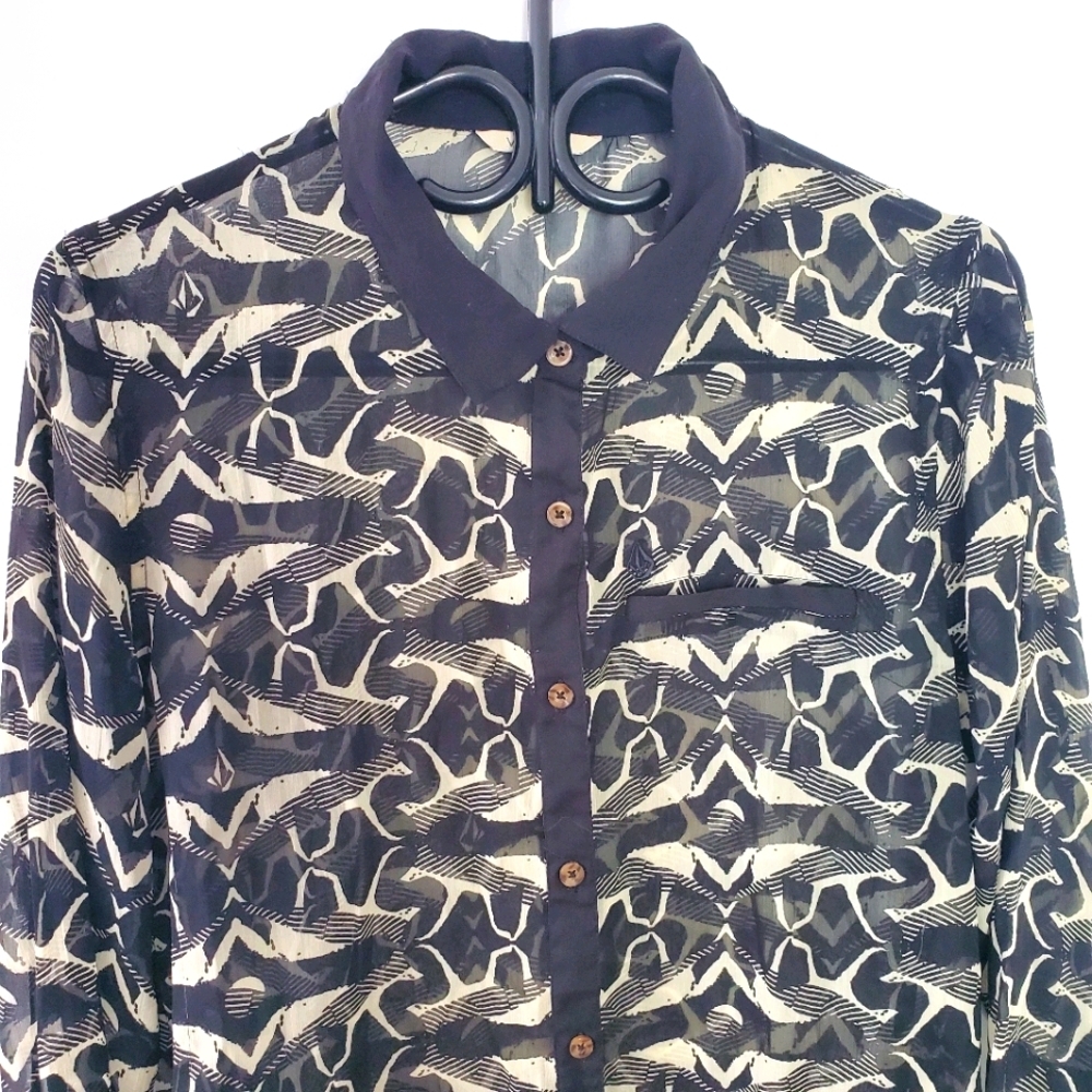 Volcom sheer black and white button down shirt Large